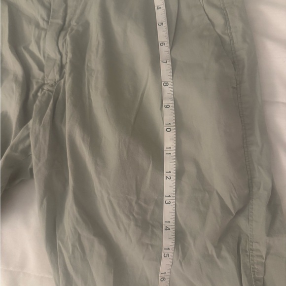 Everlane Sage Green Women's Bermudas - Picture 9 of 9